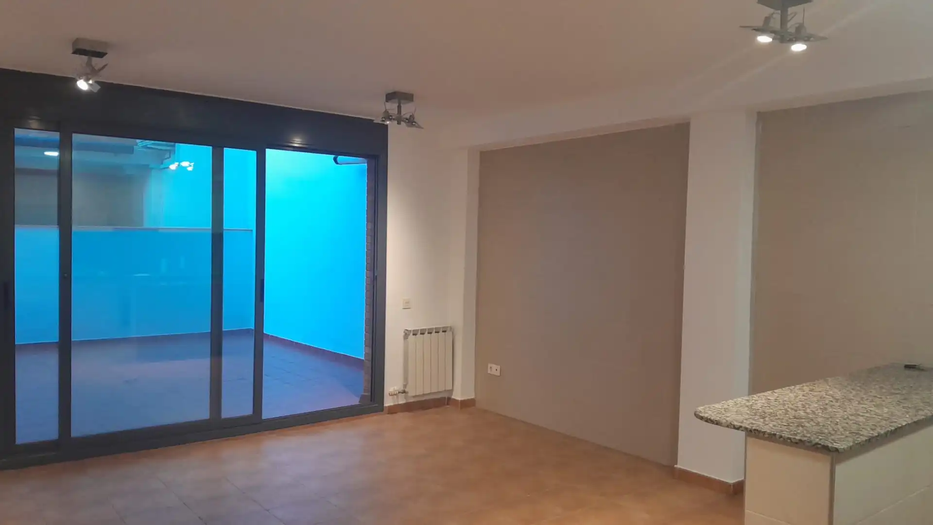 Dúplex en venta en Montcada i Reixac con Aire acondicionado y Calefacción