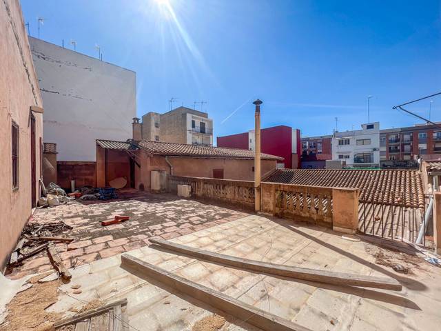 Casa-chalet en Venta en Carrer Ausiàs March en Moncada