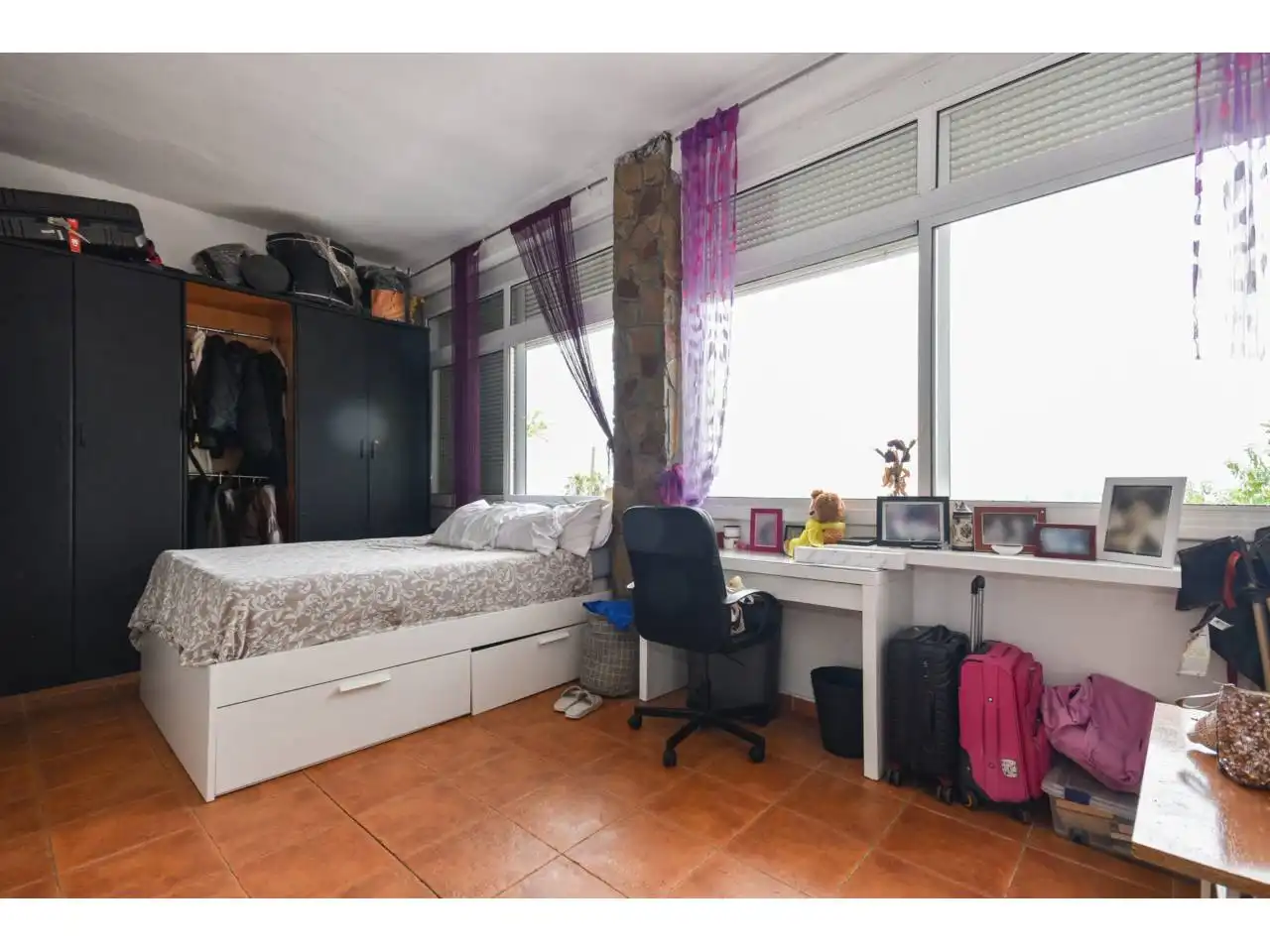 Habitación de Casa o chalet en venta en Abrera con Piscina