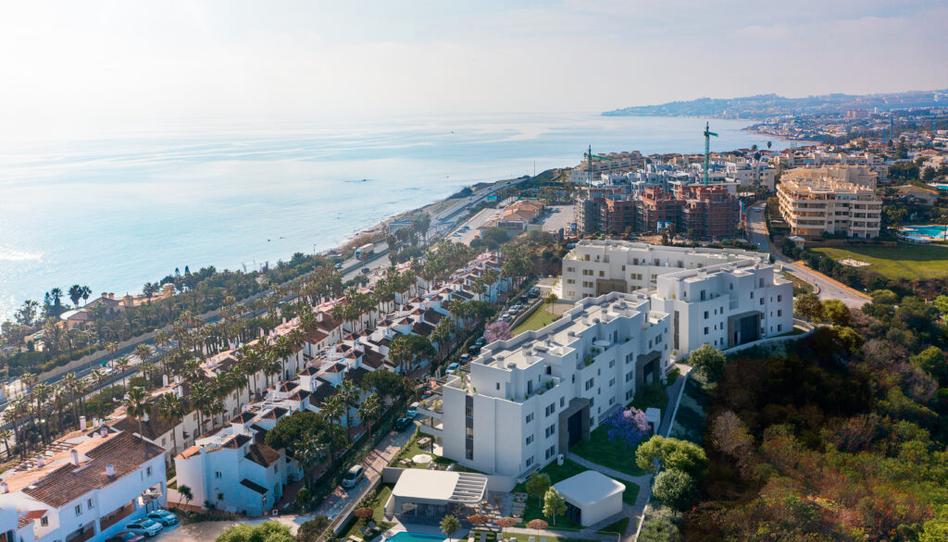 Foto 1 de Piso en venta en Calle el Chopo de Cosmópolis, 6, El Faro de Calaburra - Chaparral, Málaga