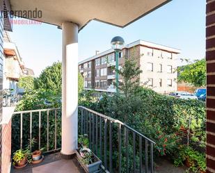 Terrassa de Casa adosada en venda en Torrelavega  amb Calefacció, Jardí privat i Terrassa