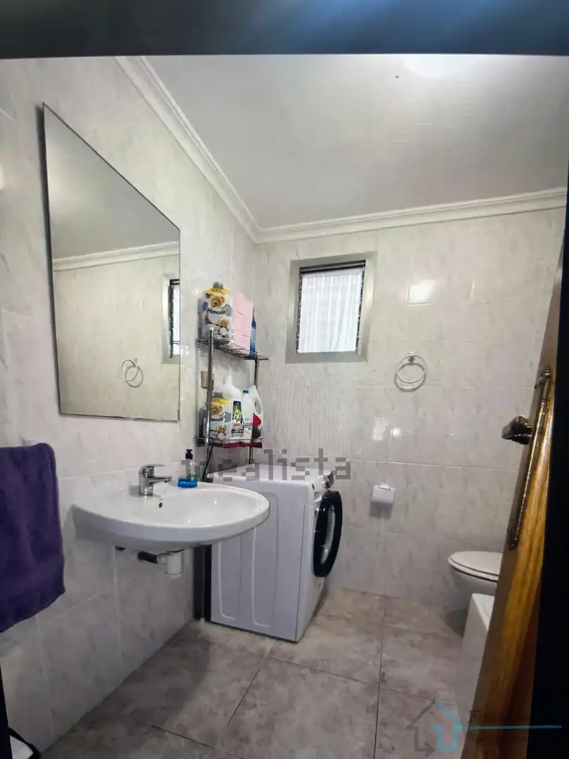 Bathroom of Houses for sale in Castellón de la Plana / Castelló de la Plana  with Air Conditioner, Terrace and Furnished