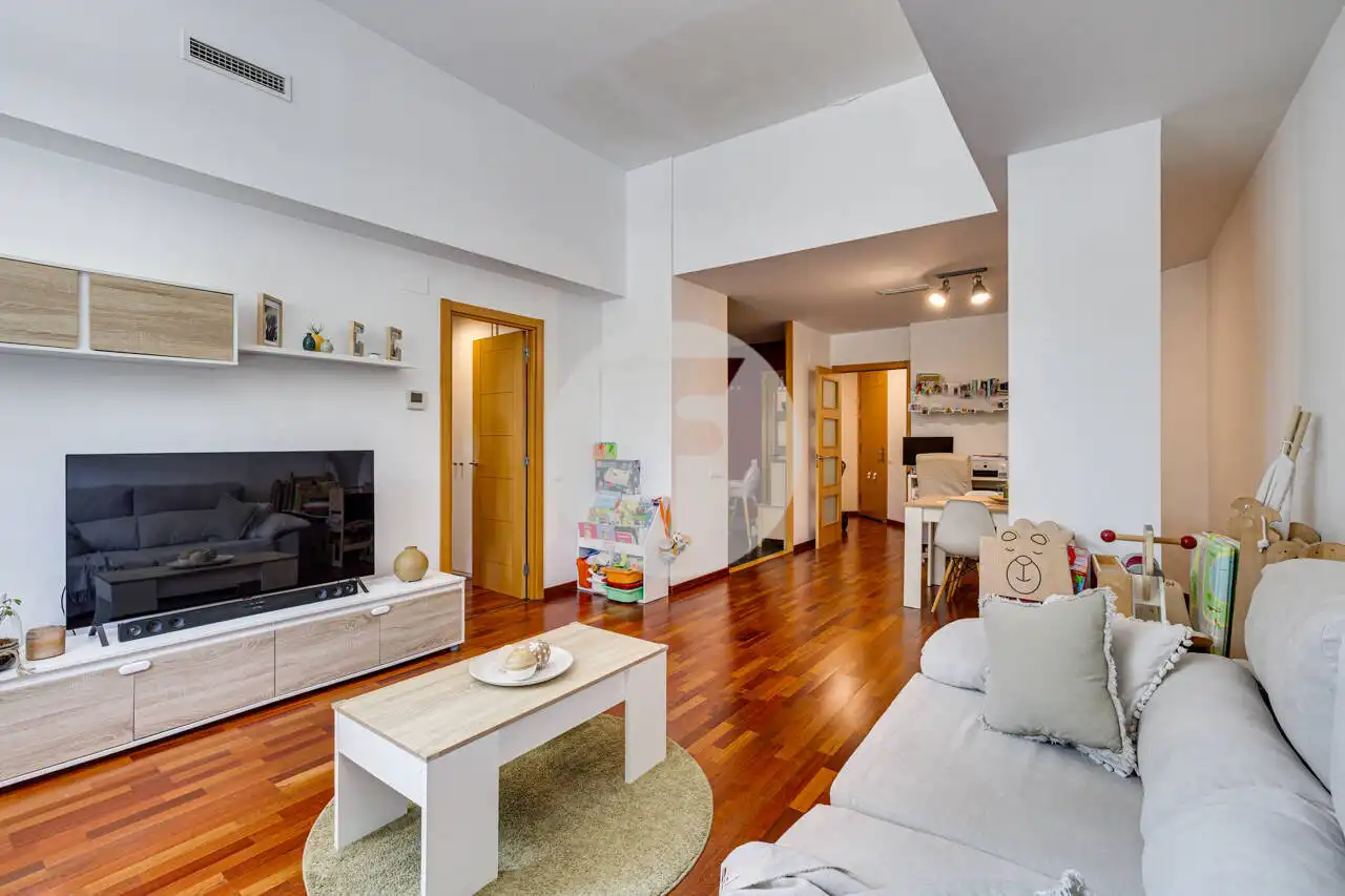 Sala de estar de Planta baja en venta en Barcelona con Aire acondicionado y Trastero