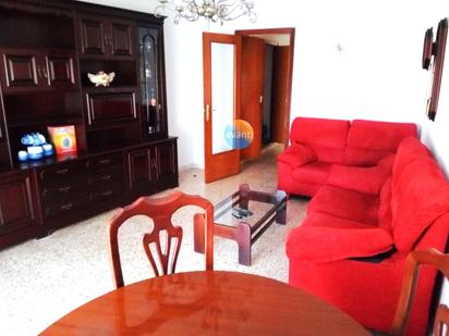 Living room of Flat for sale in Salamanca Capital  with Heating, Terrace and Balcony