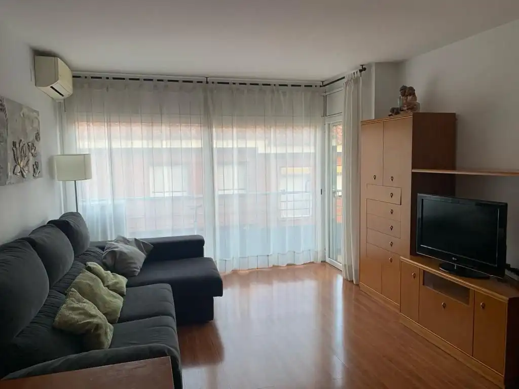Wohnung zur Miete in Carrer del Pintor Viver, 27, Sant Pere
