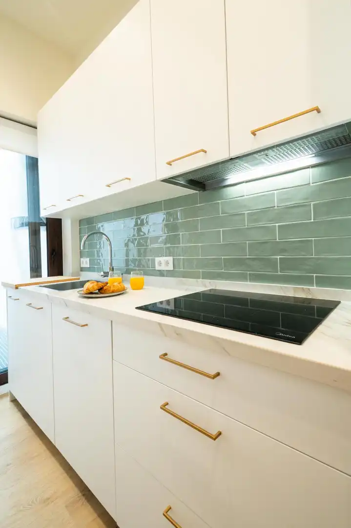 Cocina de Piso de alquiler en Sevilla con Aire acondicionado, Calefacción y Amueblado