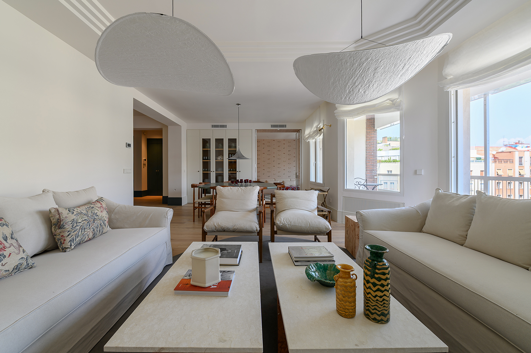 Sala d'estar de Apartament en venda en  Madrid Capital amb Aire condicionat, Calefacció i Terrassa