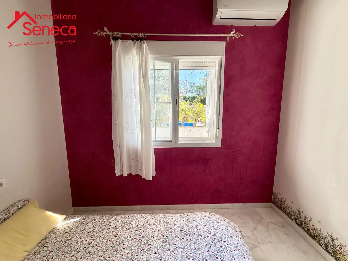 Dormitori de Casa o xalet en venda en Alcolea amb Aire condicionat, Calefacció i Terrassa