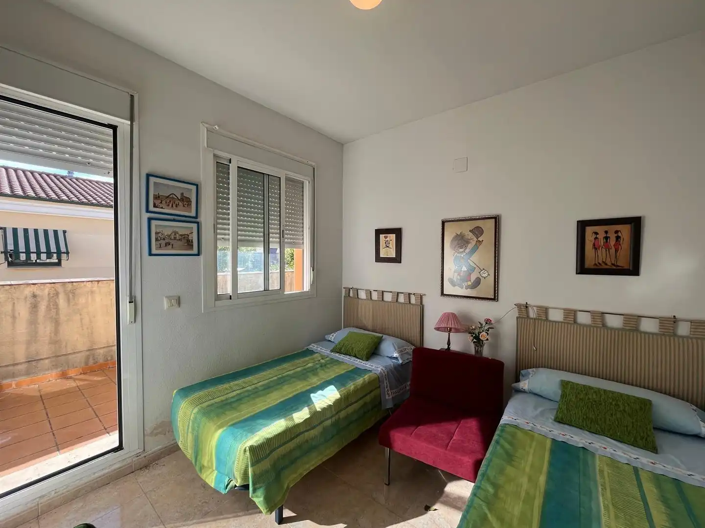 Habitación de Casa adosada en venta en Cáceres con Aire acondicionado, Calefacción y Terraza