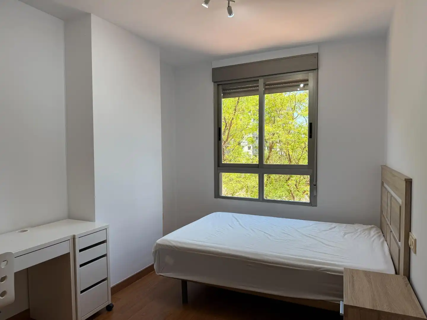 Schlafzimmer von Wohnung zur Miete in Murcia mit Klimaanlage, Heizung und Terrasse