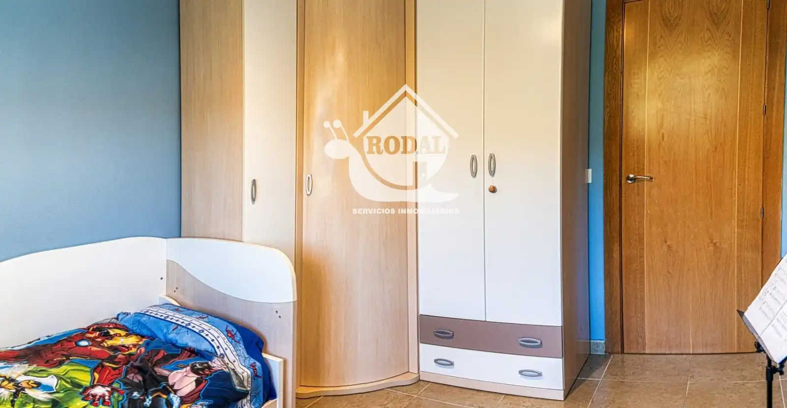 Habitación de Dúplex en venta en Huércal de Almería con Aire acondicionado, Calefacción y Jardín privado