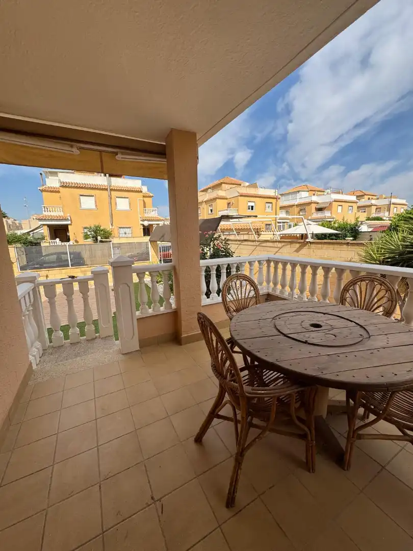 Terrassa de Casa adosada en venda en Rojales amb Aire condicionat, Calefacció i Jardí privat