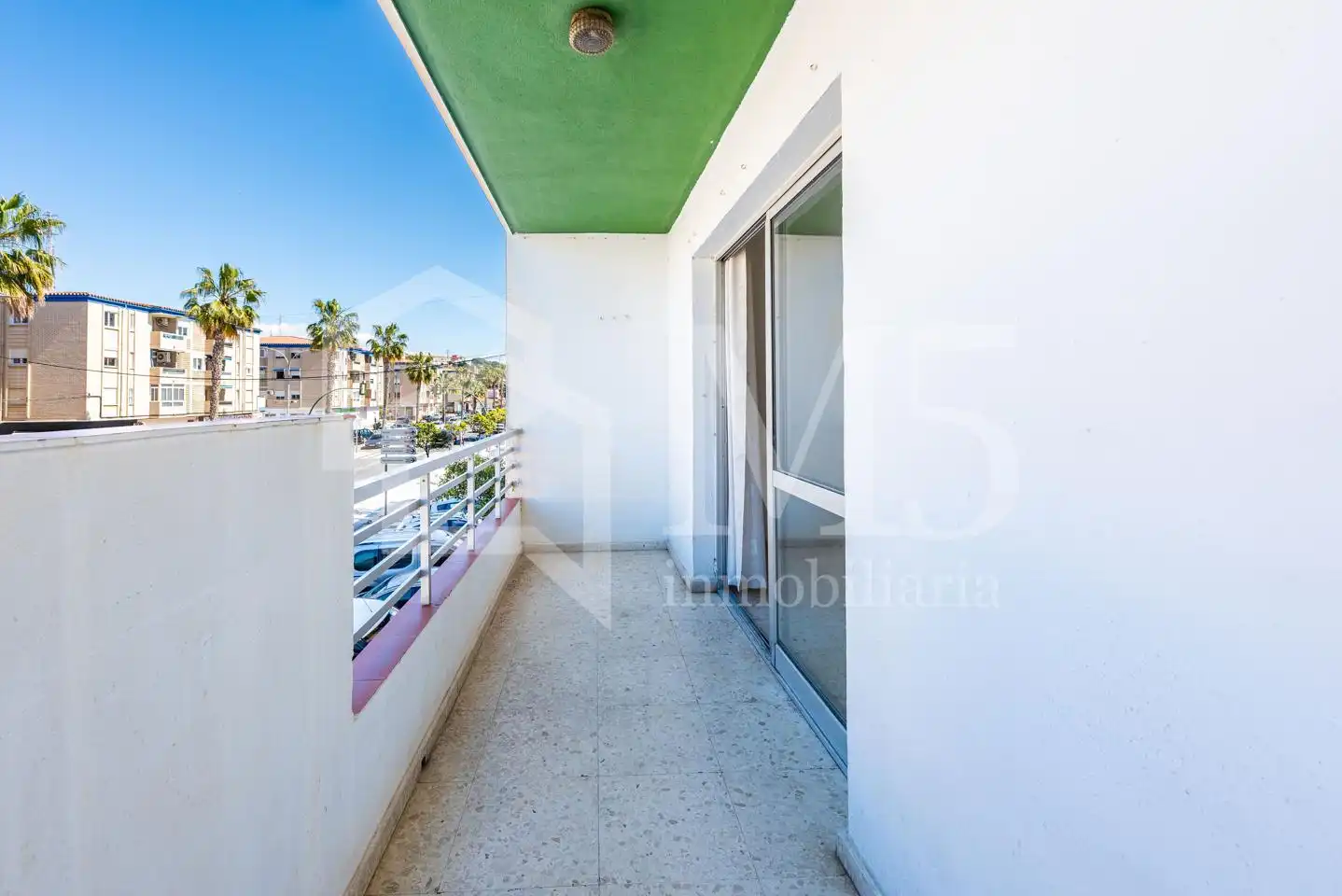 Terraza de Piso en venta en Vélez-Málaga con Terraza y Amueblado