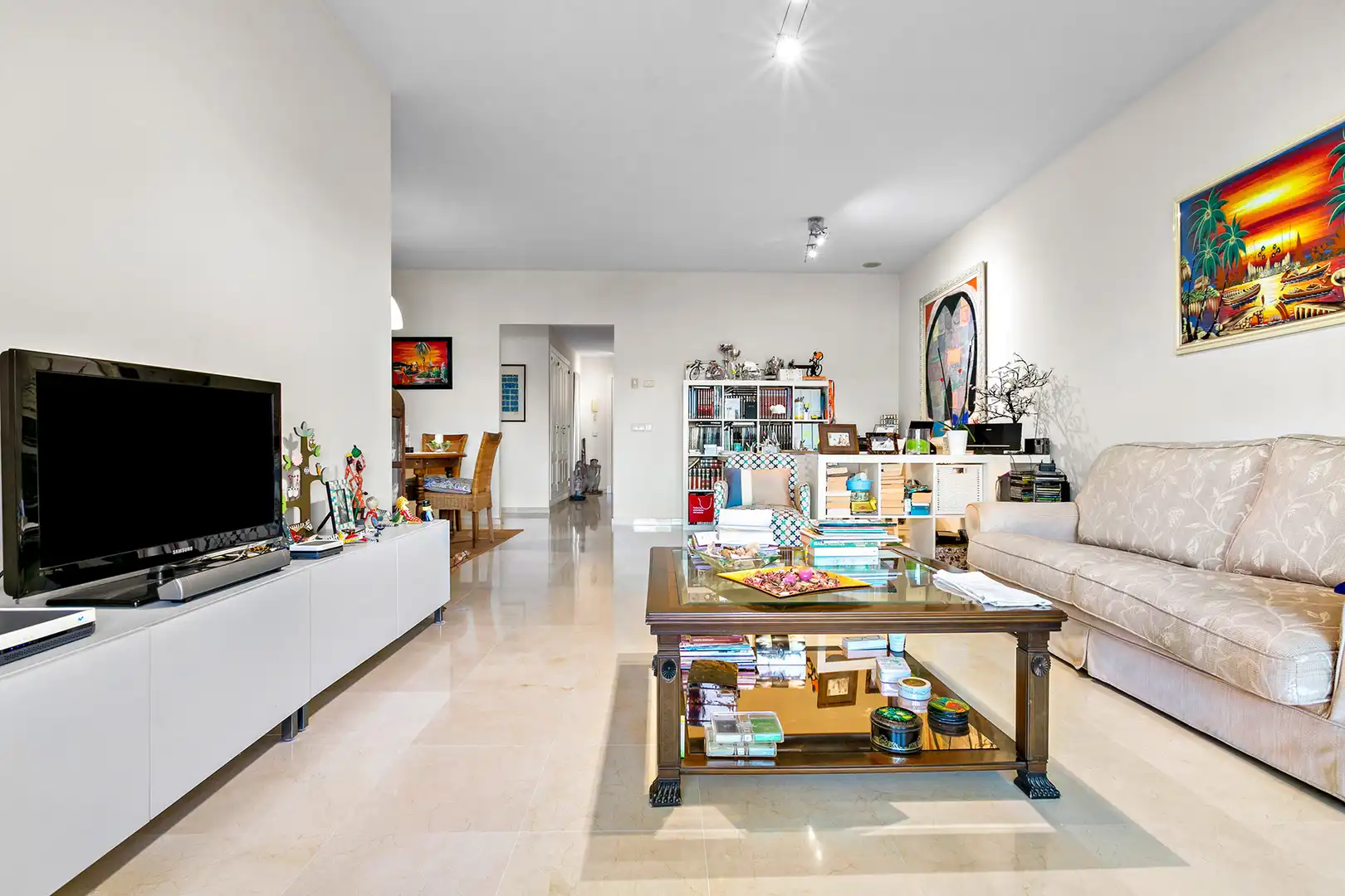 Sala de estar de Apartamento en venta en Marbella con Terraza y Internet