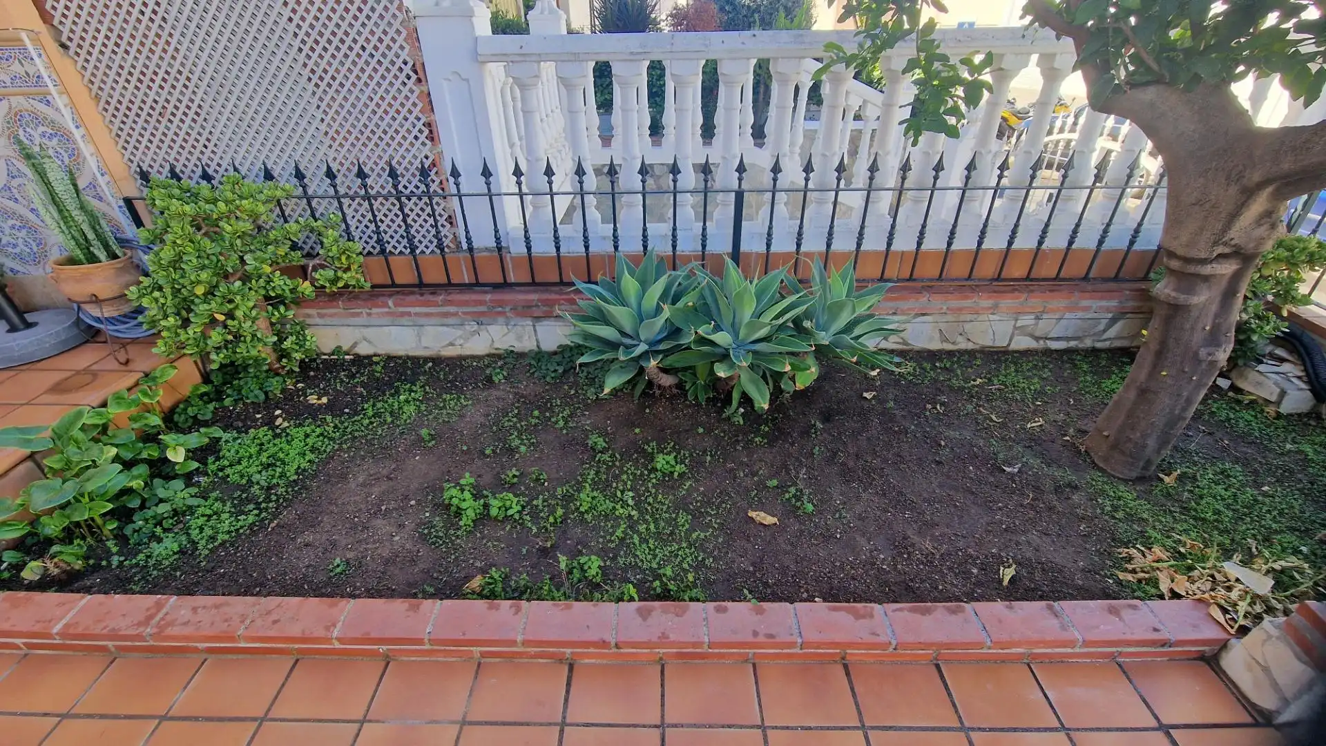 Casa adosada en venta en Calle del Río Darro, Centro