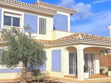 Detached house for sale in Pedanías Centro