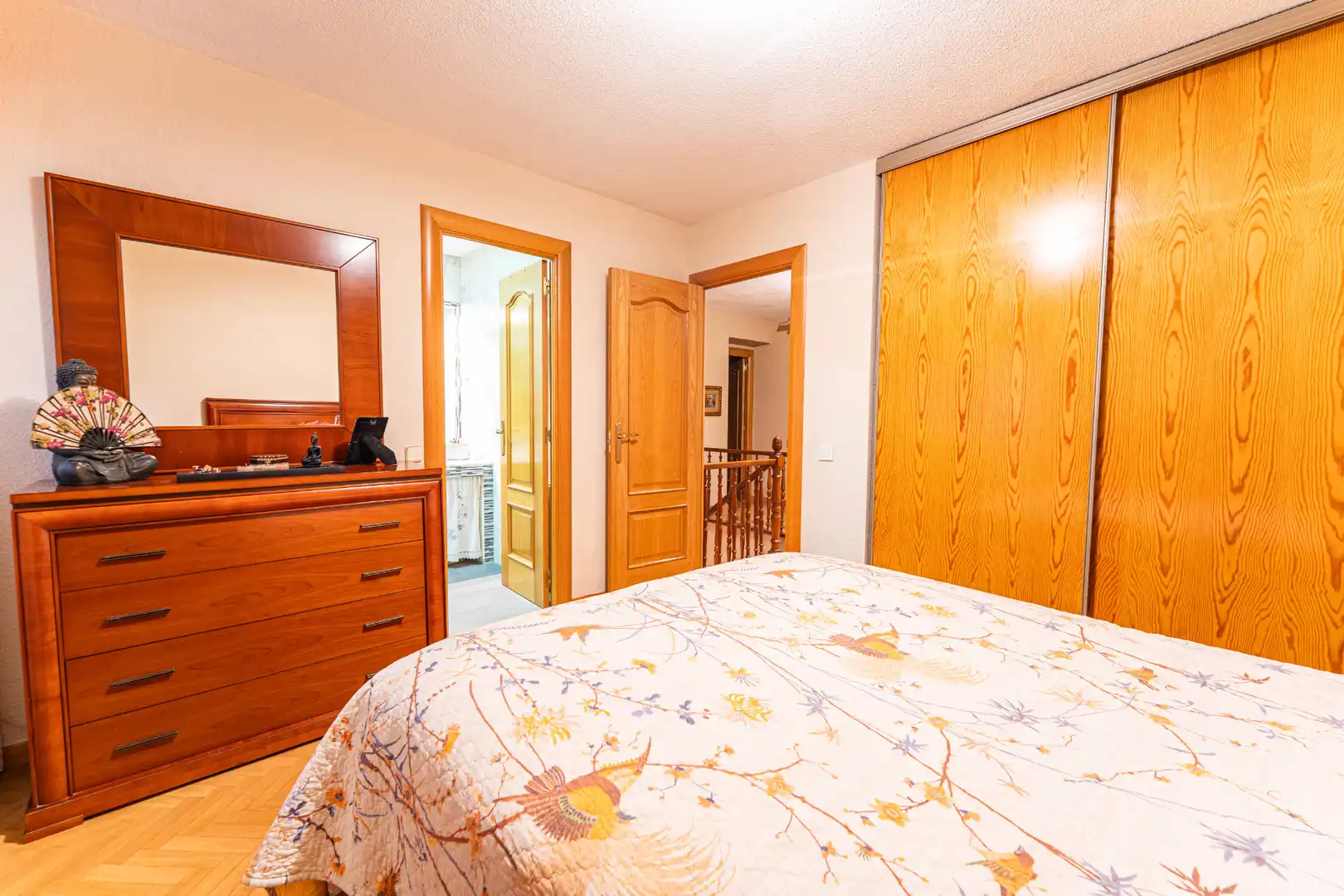 Dormitori de Casa o xalet en venda en Arroyomolinos (Madrid) amb Aire condicionat, Calefacció i Jardí privat