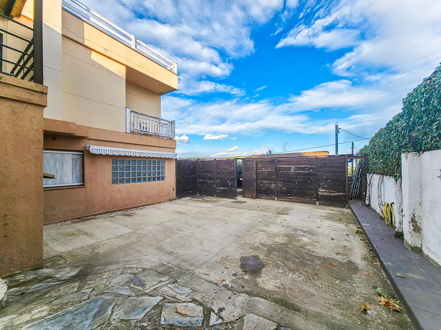 Vista exterior de Casa o chalet en venta en Sant Pol de Mar con Calefacción, Jardín privado y Terraza