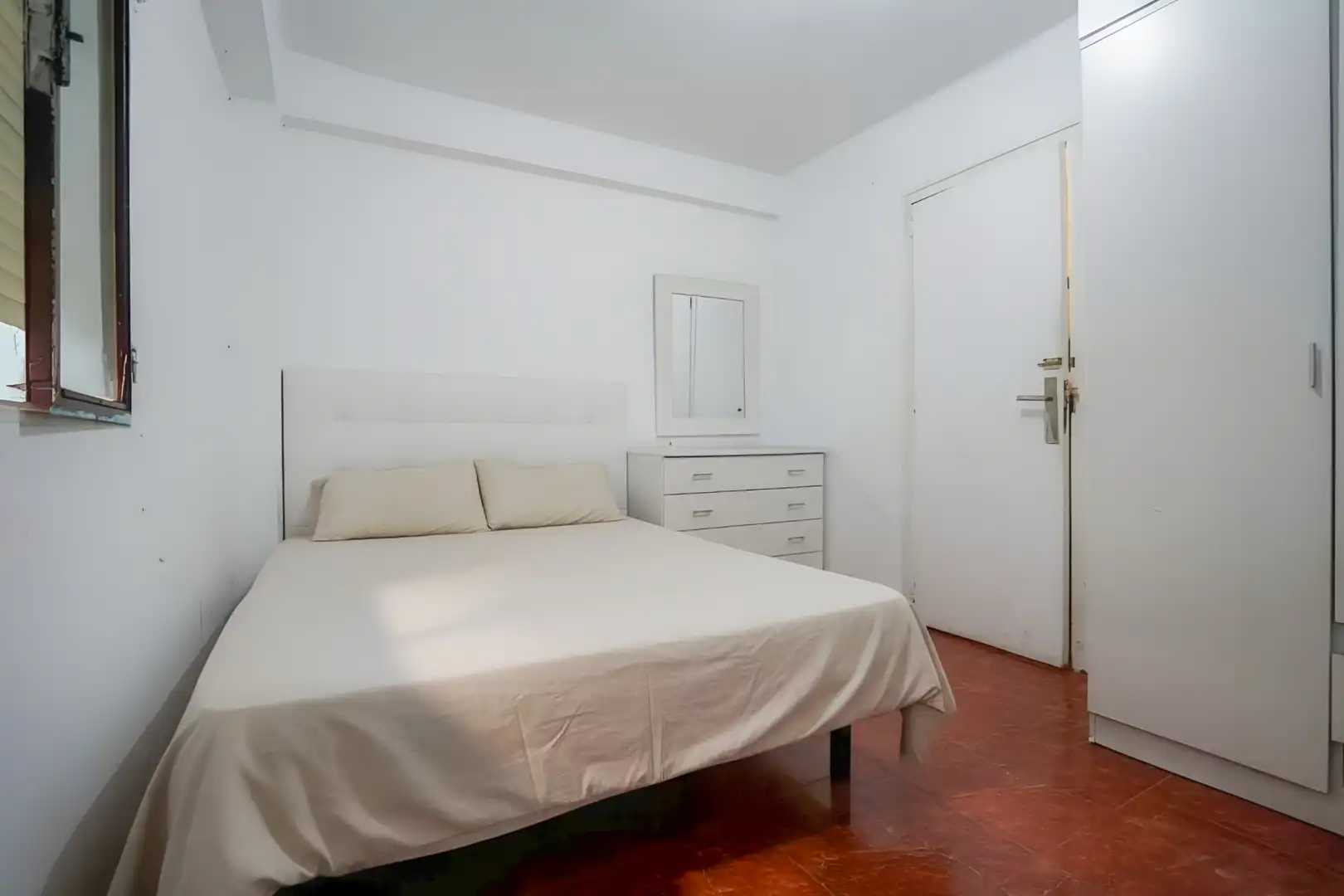 Flat for sale in Carrer de l'Escultor Modest Gené, imagen 5