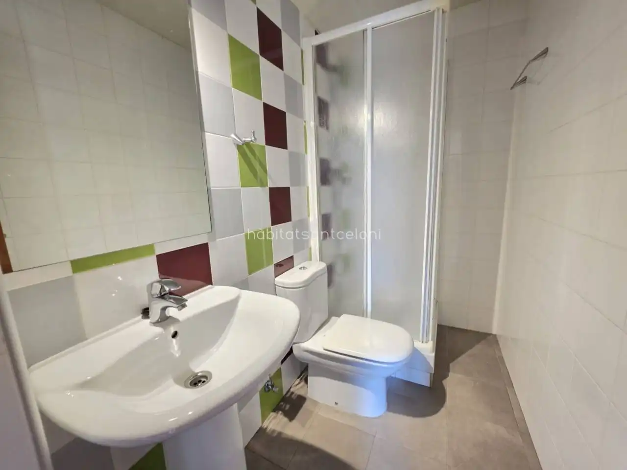 Badezimmer von Maisonette zum Verkauf in Sant Celoni mit Heizung, Terrasse und Abstellraum