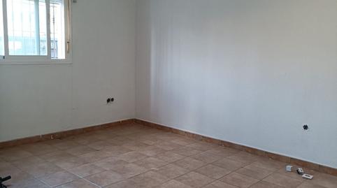 Foto 5 de Casa adosada en venda a  Calle Mallorca , La Banda - Campo de Fútbol, Chiclana de la Frontera