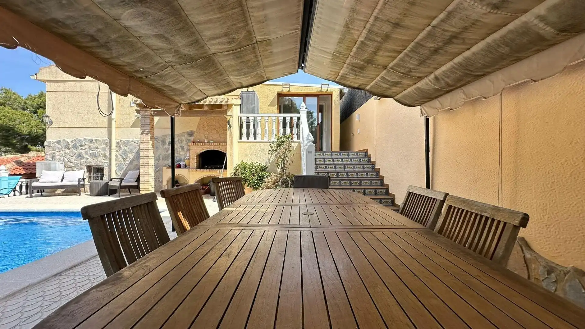 Terraza de Casa o chalet en venta en Torrevieja con Calefacción, Jardín privado y Piscina