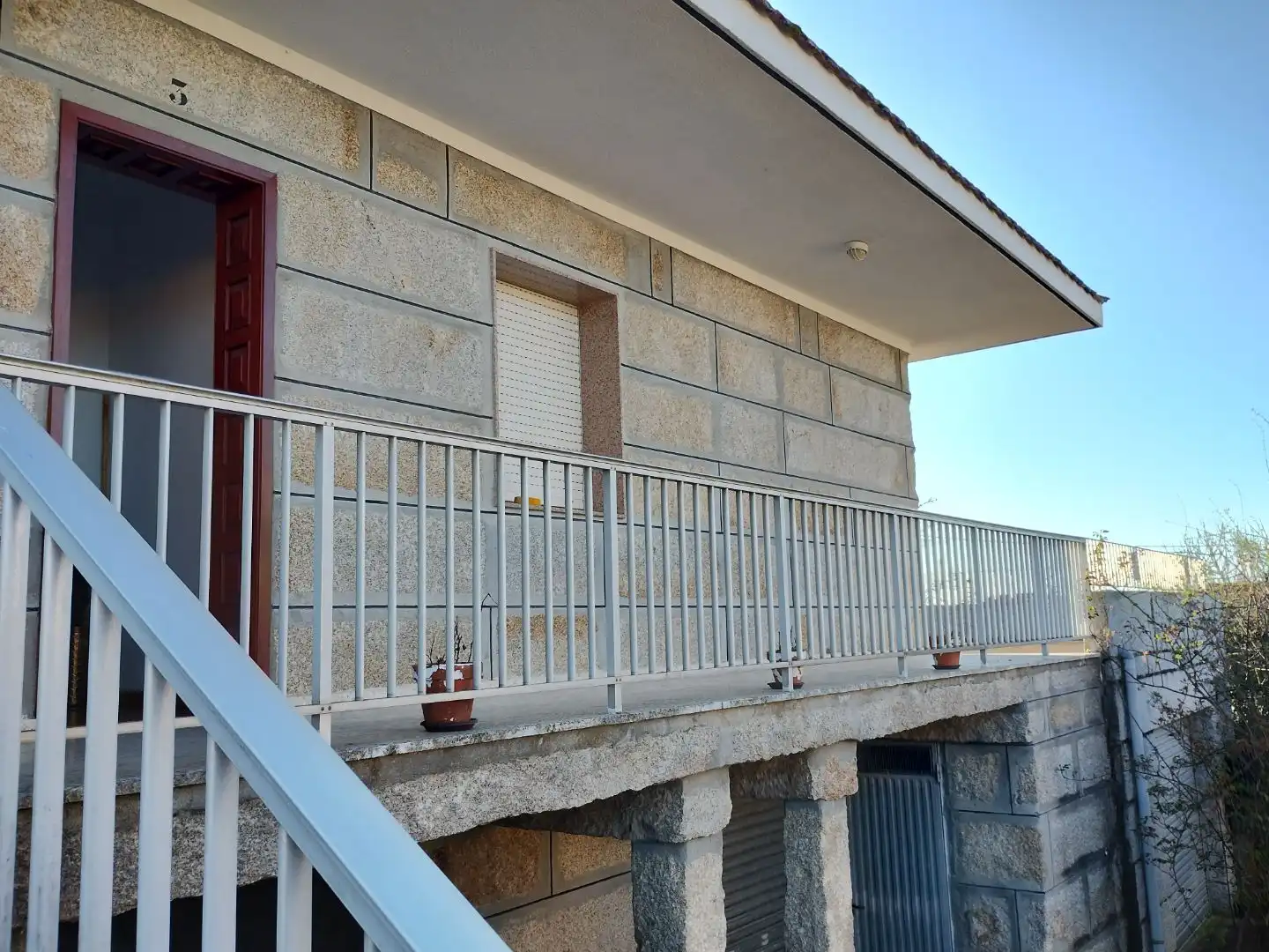 Vista exterior de Casa o chalet de alquiler en Taboadela, Ourense