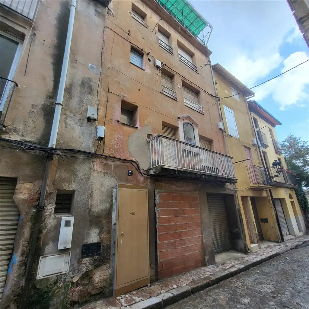 Vista exterior de Casa adosada en venda en Berga
