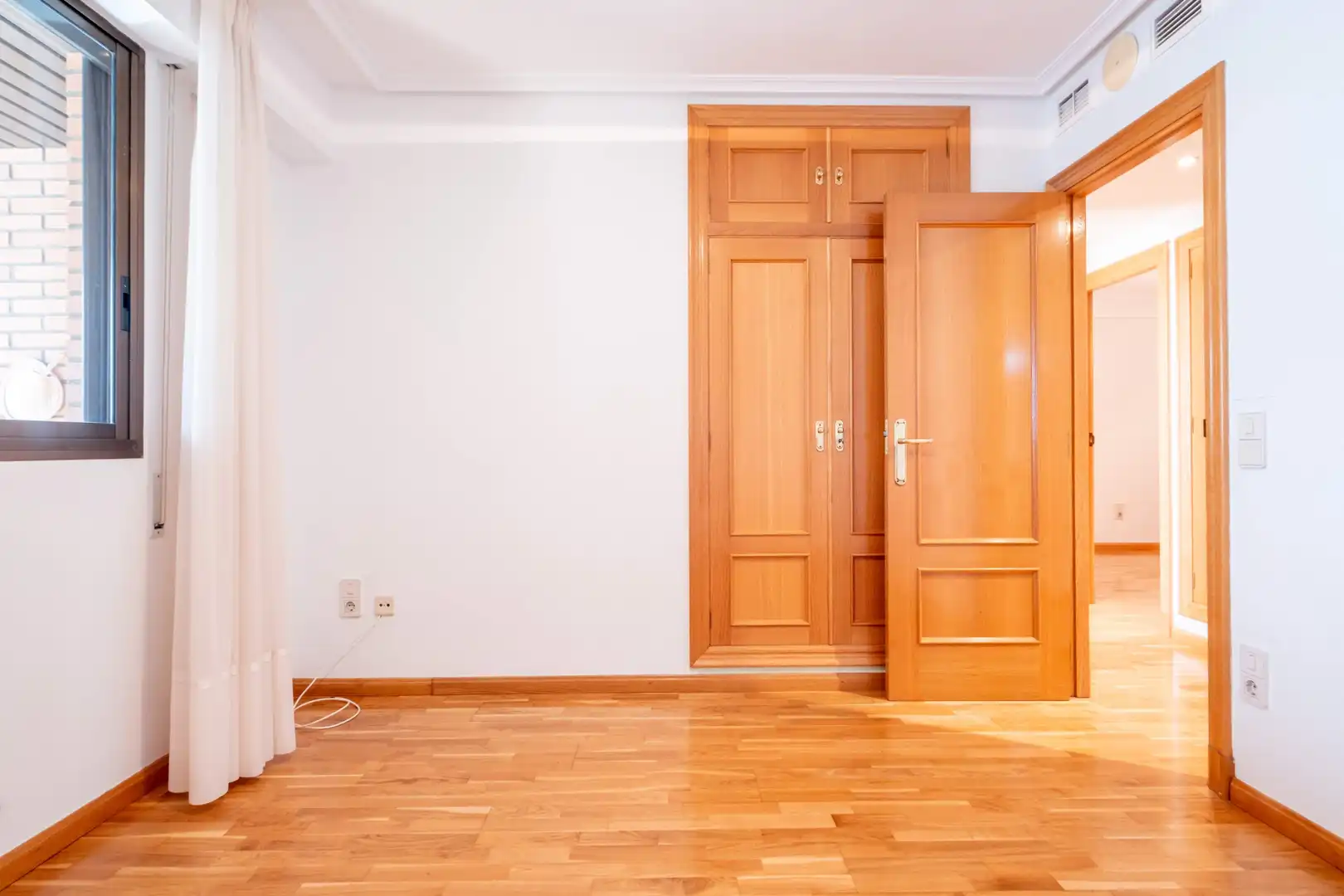 Flat for sale in Zaragoza  with Air Conditioner, Heating and Parquet flooring