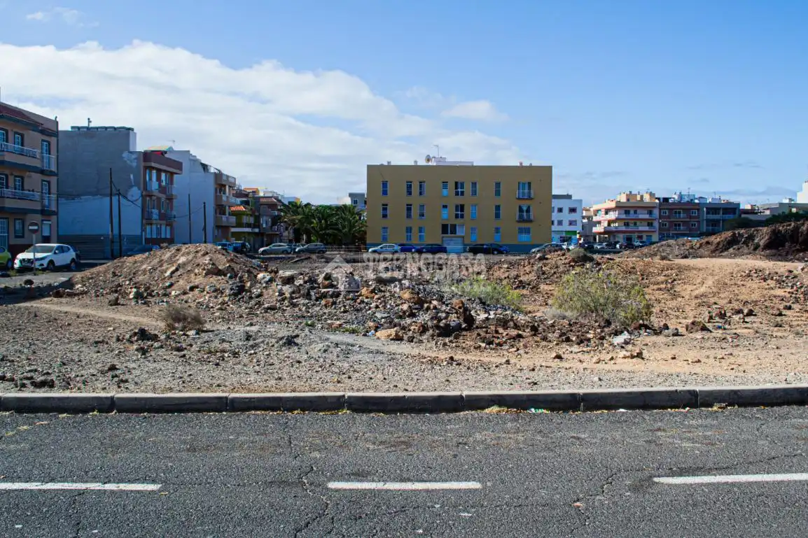 Terreny residencial en venda a C/ MIGUEL CALCERRADA CRUCE  CON  C/ TABURIENTE, imagen 4