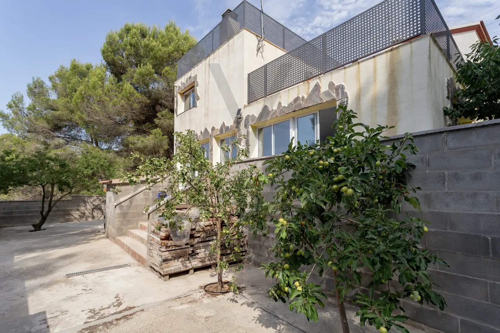Vista exterior de Casa o chalet en venta en Cabra del Camp con Aire acondicionado, Calefacción y Jardín privado