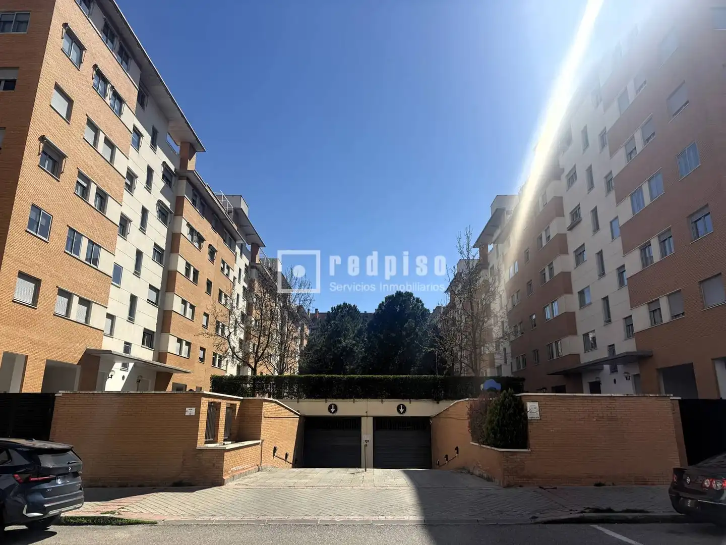 Aparcament de Pis en venda en Madrid amb Calefacció, Jardí privat i Parquet