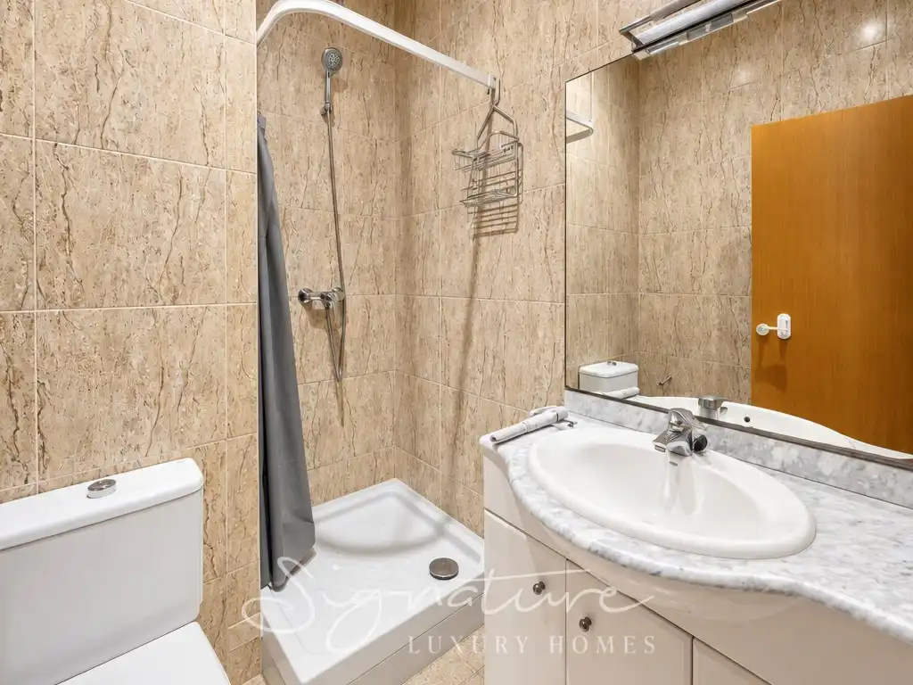 Piso con ascensor en venta en Calle Enric Granados, imagen 30