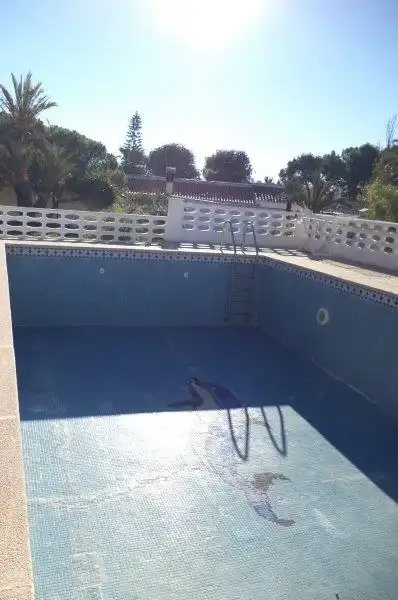 Piscina de Casa o xalet en venda en Mutxamel amb Calefacció, Jardí privat i Terrassa