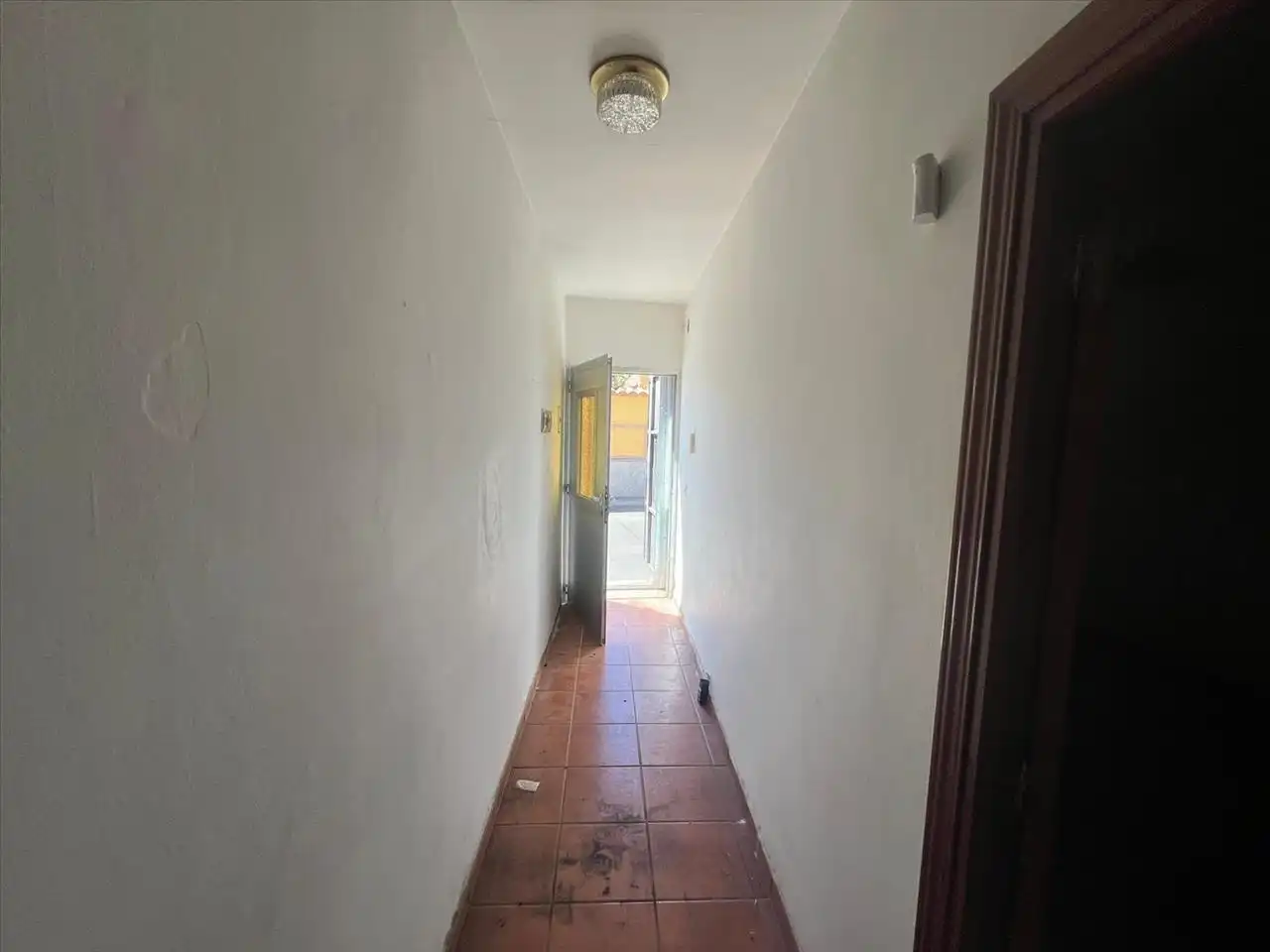 Casa adosada en venta en Los Navalmorales con Terraza
