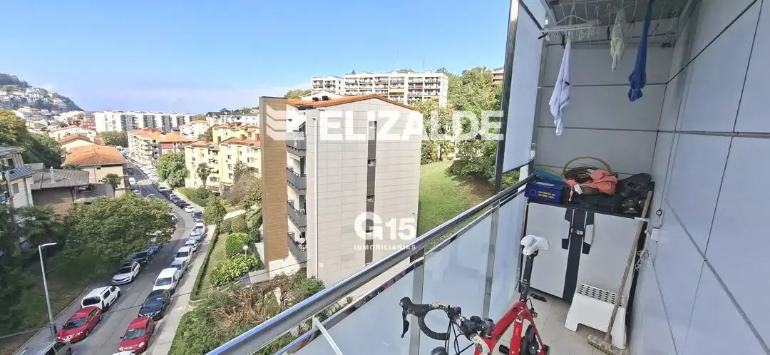 Flat with terrace for sale in Antiguo, imagen 24