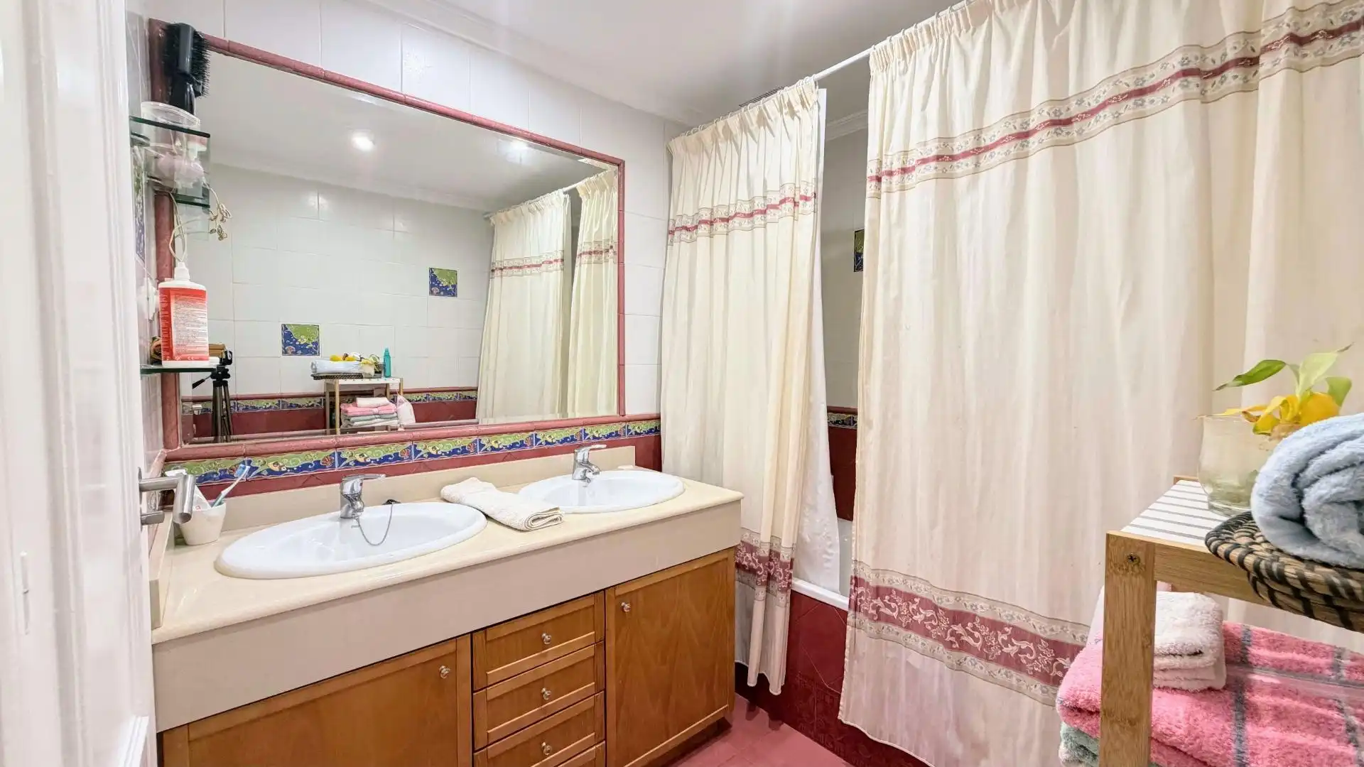 Baño de Casa adosada en venta en Torremolinos con Terraza, Trastero y Piscina comunitaria