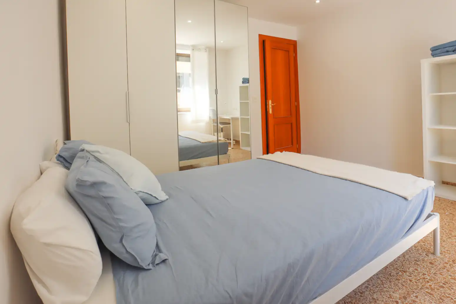 Piso de alquiler en Oviedo - Plaza Santullano, 17, Milán - Pumarín