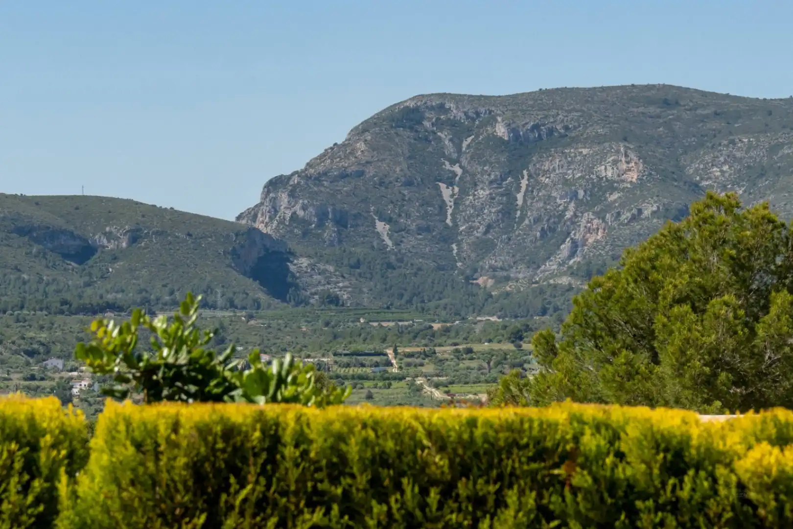 Vista exterior de Casa o xalet en venda en Jávea / Xàbia amb Aire condicionat, Calefacció i Jardí privat