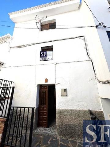 Casa adosada en Venta en Canillas de Aceituno