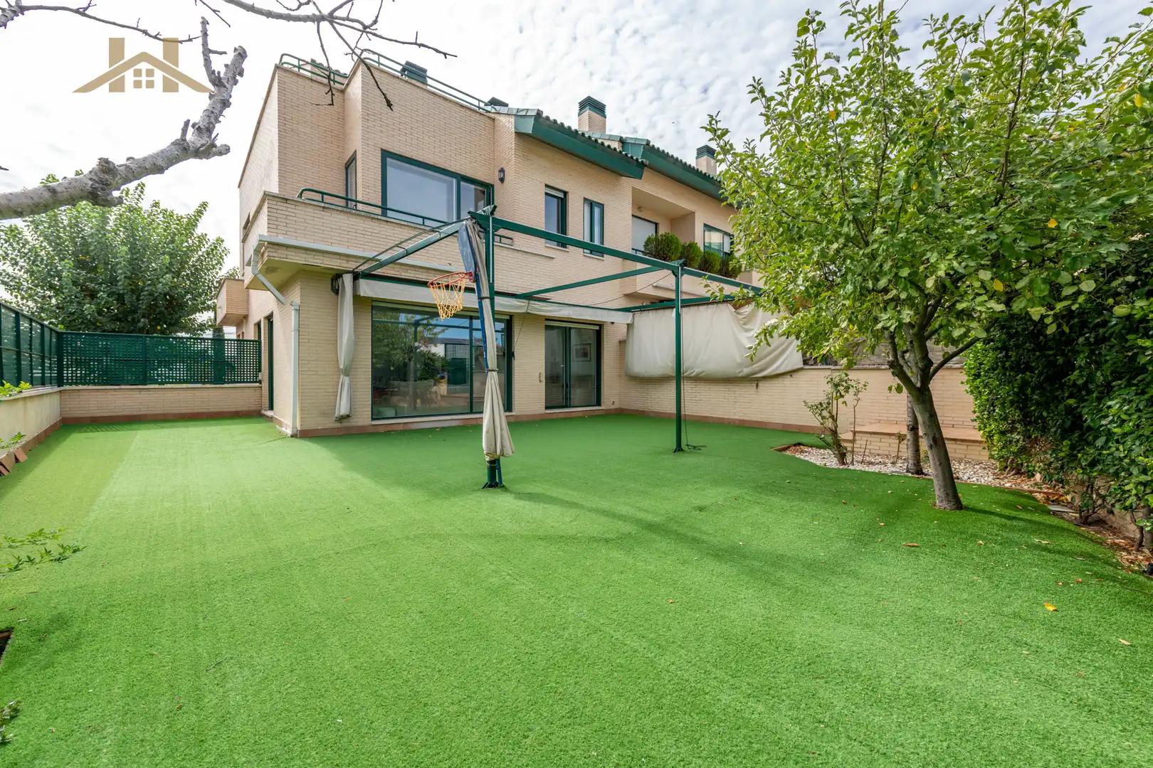 Villa con terrazza in vendita a Calle de Portugalete