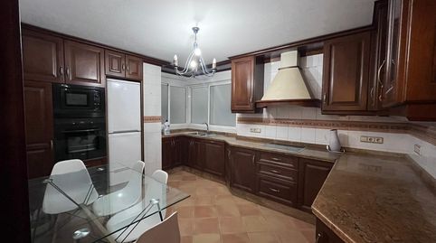 Foto 4 de Apartamento de alquiler en Parque Ayala - Jardín de la Abadía - Huelín, Málaga Capital