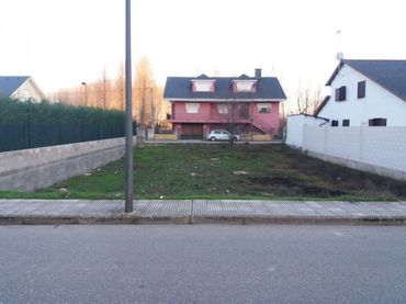 Terreno residenziale in vendita a Cacabelos