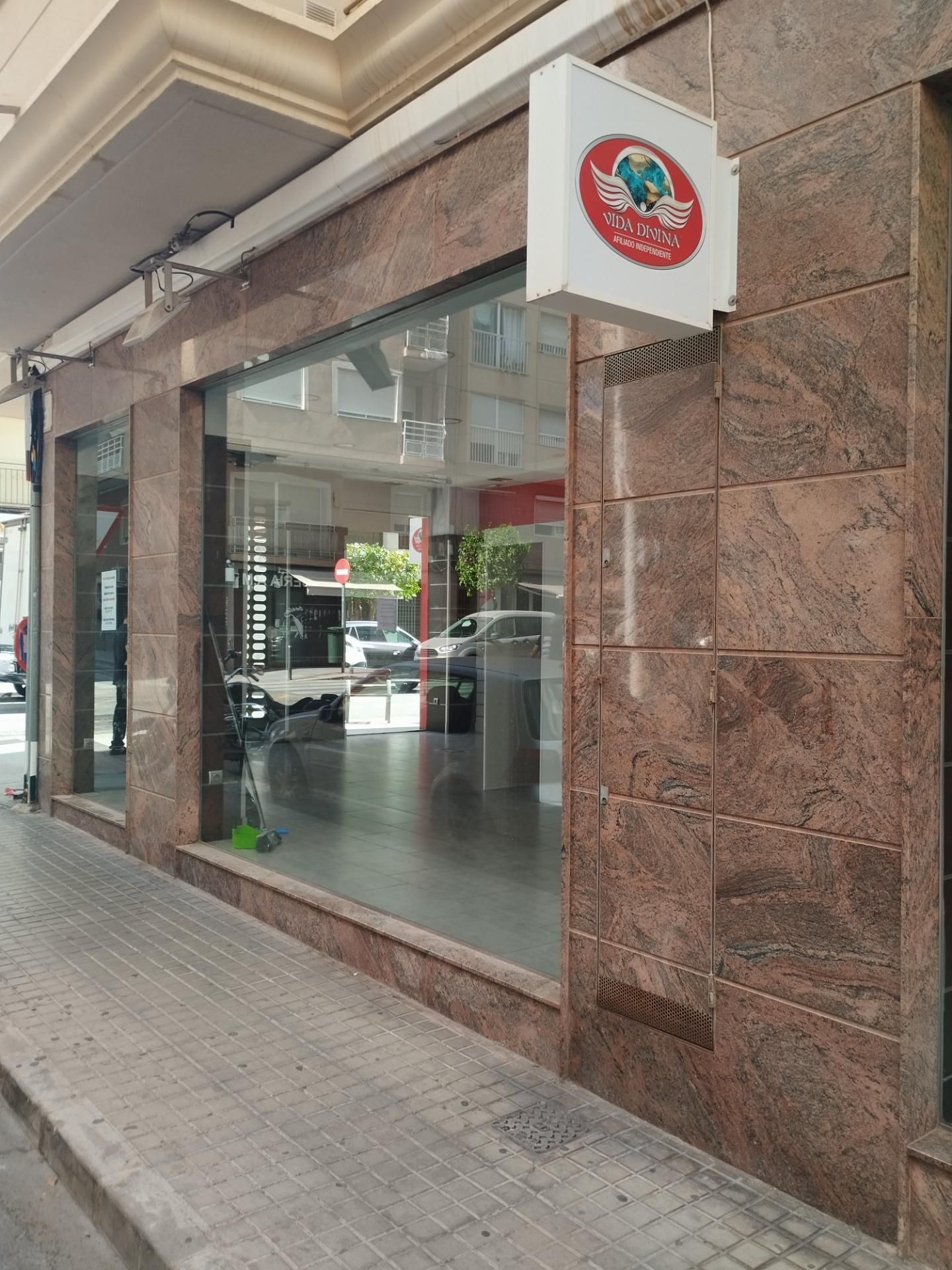 Local de lloguer en Elche / Elx