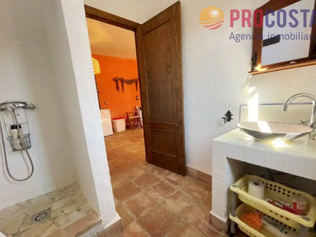 Finca rústica en venta en Almuñécar con Jardín privado, Terraza y Piscina