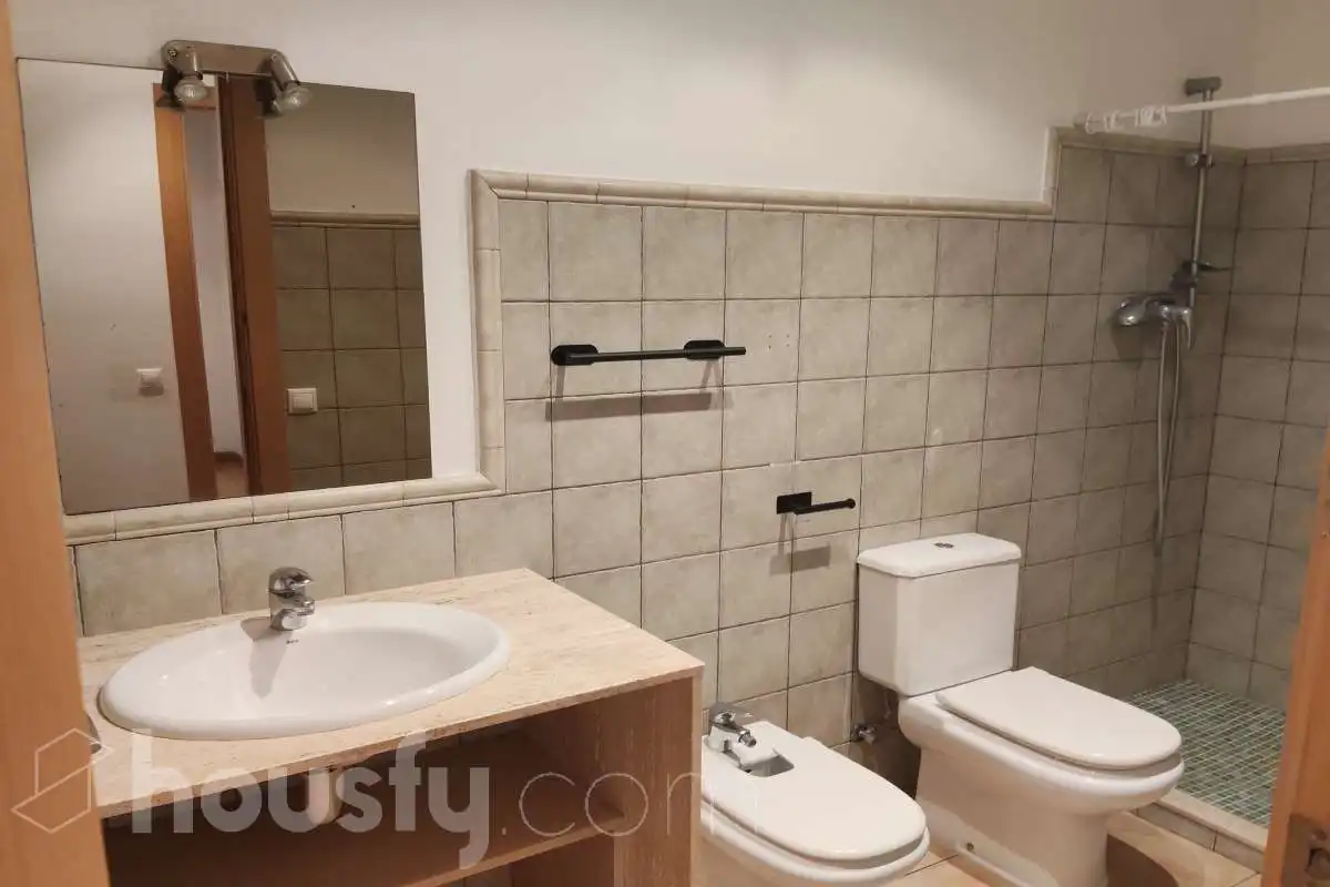 Bany de Pis de lloguer en Canet de Mar, Barcelona