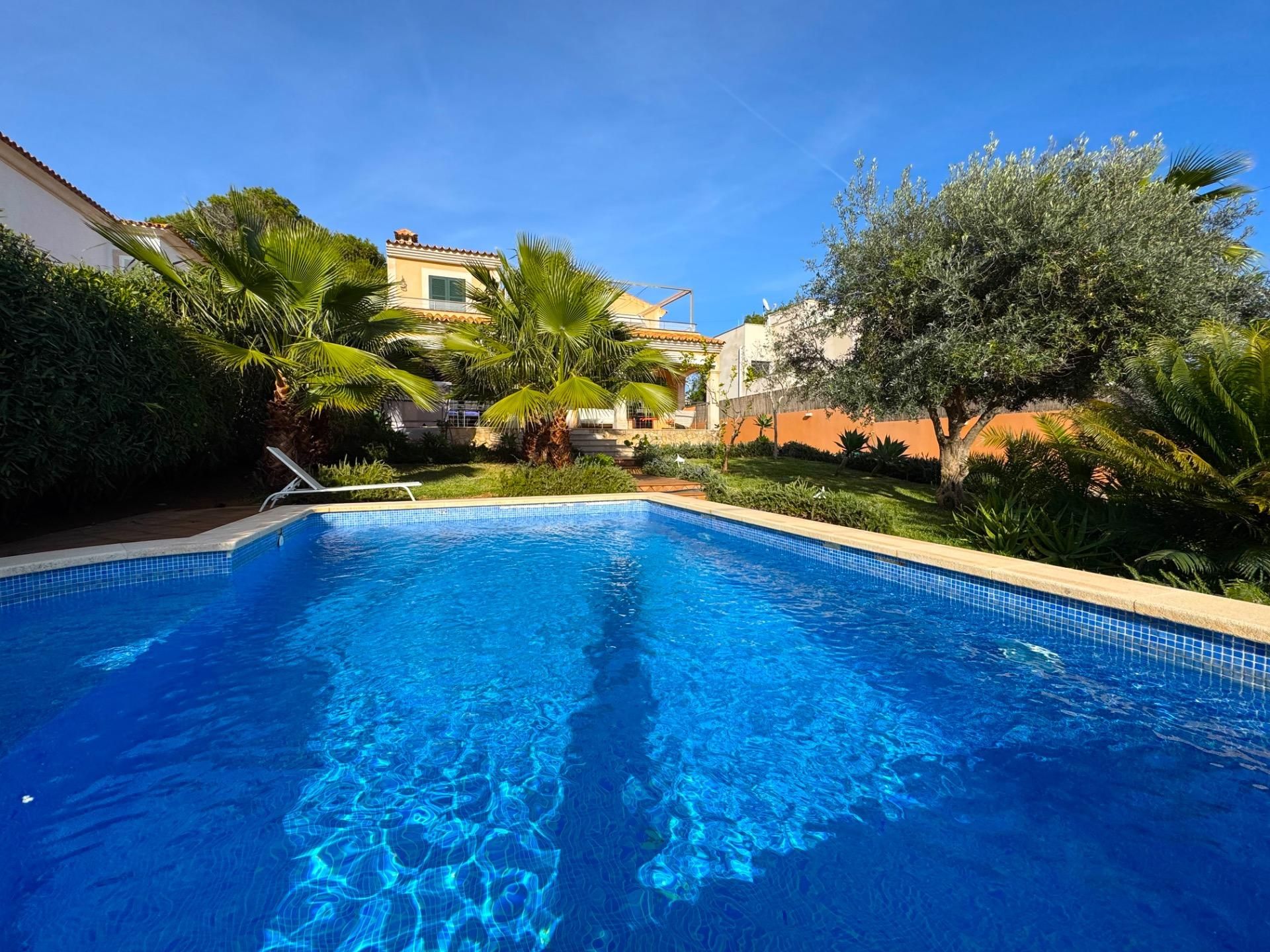 Swimming pool of House or chalet to rent in Llucmajor  with Air Conditioner, Private garden and Terrace