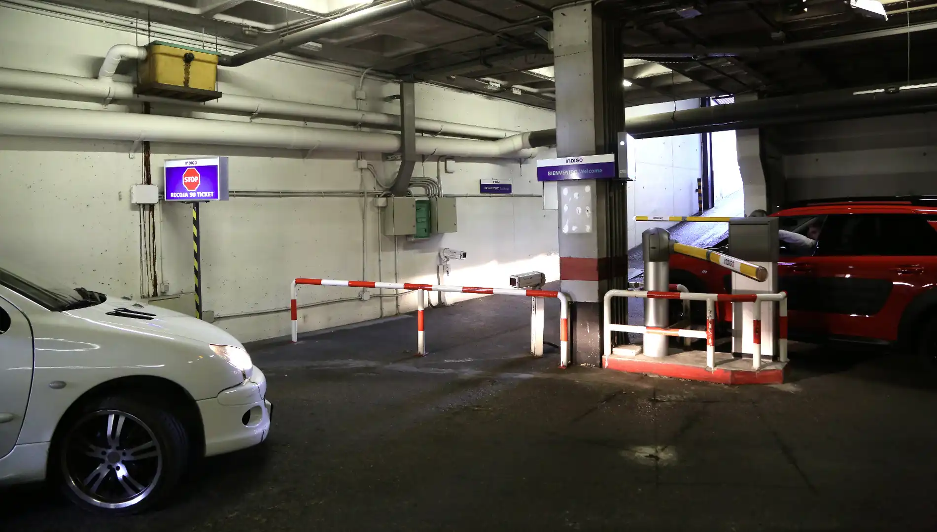 Individuel avec ascenseur à louer à Plaza del Emperador Carlos 108, imagen 4
