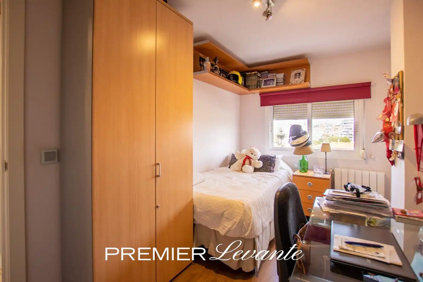 Habitación de Piso en venta en Alicante / Alacant con Aire acondicionado, Calefacción y Jardín privado