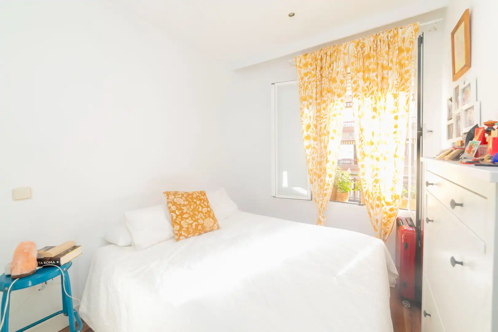Habitación de Piso de alquiler en Madrid con Aire acondicionado, Calefacción y Amueblado